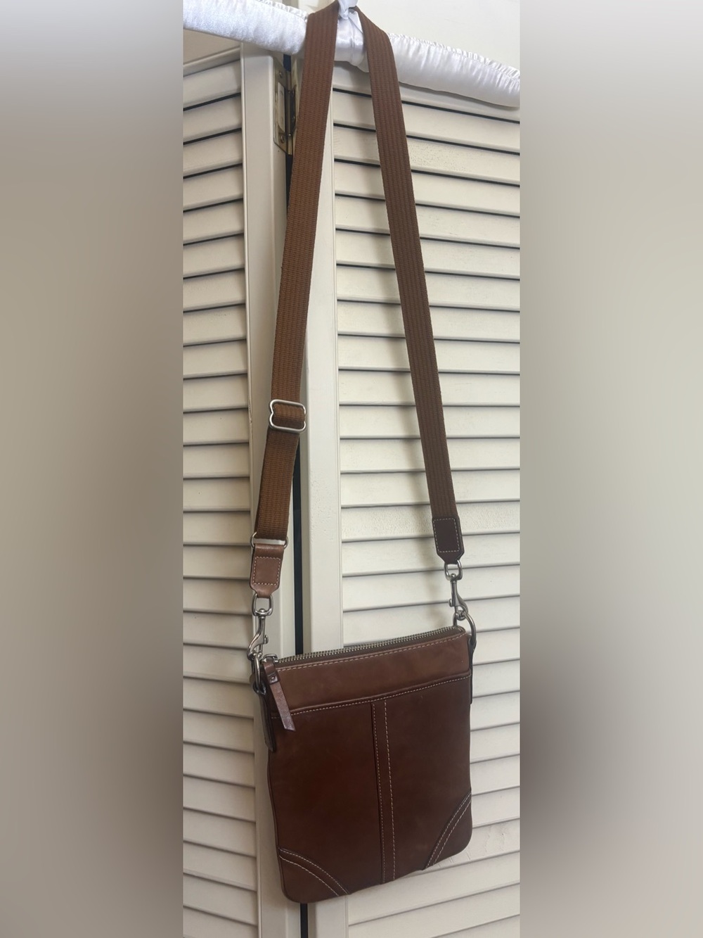 Leather Crossbody Bag with Adjustable Strap